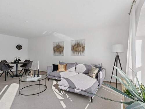 Wohnzimmer - Etagenwohnung mit 80,00 m&sup2; in Gehrden zum Kaufen