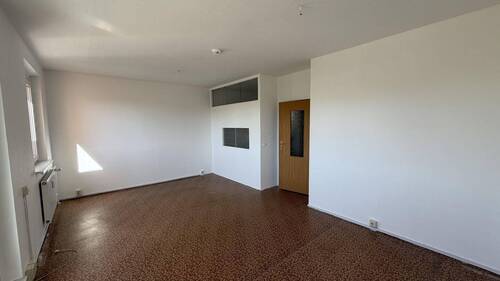 Wohnzimmer - Etagenwohnung mit 60,00 m&sup2; in Erfurt zum Kaufen