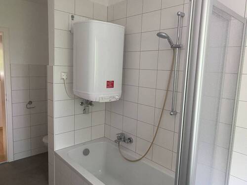Ansicht II: Bad - 