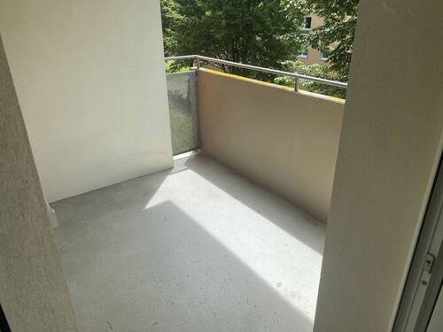 Ansicht I: Balkon - 2 Zimmer Etagenwohnung in Passau
