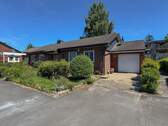 Frontansicht - Bungalow mit Garage & Garten in ruhiger Wohnlage