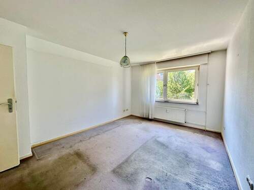 Geräumiges Schlafzimmer - 