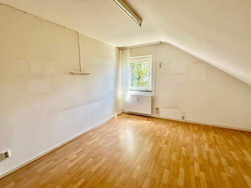 Raum 2 im DG (Nutzfläche) - 