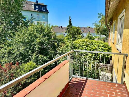 Toller Balkon mit Blick ins Grüne - Etagenwohnung mit 73,00 m² in Darmstadt zum Kaufen