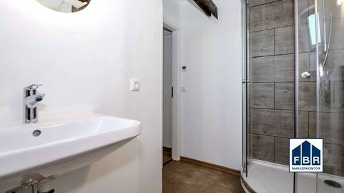 Duschbad Dachgeschoss - 