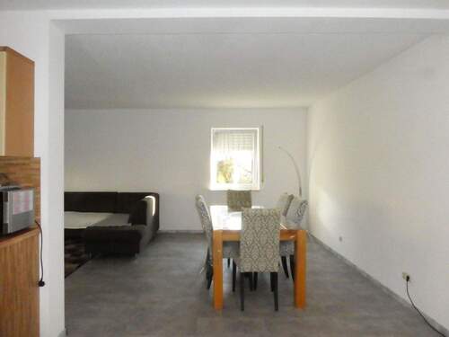 Blick zum Essbereich - 