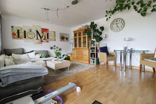 Wohn- und Esszimmer ELW Bild 2 - 