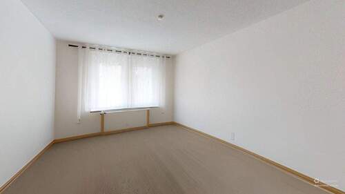 6-Meinerstrae-Living-Room-Defurnished - 