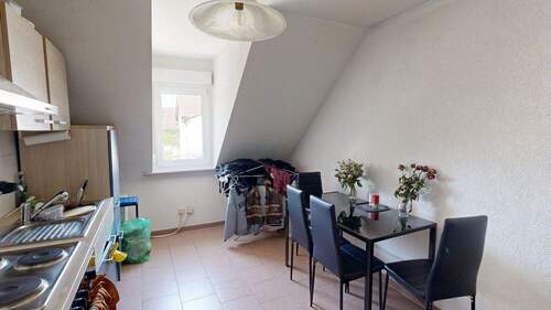 Wohnung DG Küche - 1 Zimmer Mehrfamilienhaus, Wohnhaus in Pforzheim