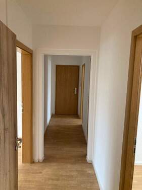 Diele - Etagenwohnung mit 78,50 m&sup2; in Hagenow zur Miete