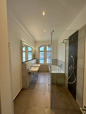 Tageslichtbad - 3 Zimmer Etagenwohnung in Rochlitz