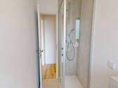 Ansicht II: Bad - 