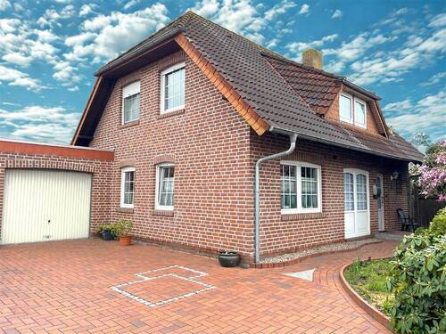 Garage - 5 Zimmer Einfamilienhaus zum Kaufen in Esterwegen