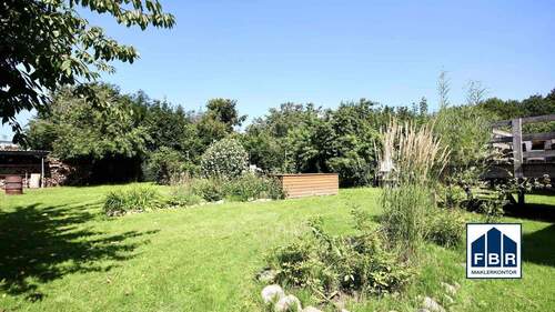 Grundstücksbereich - 6 Zimmer Einfamilienhaus zum Kaufen in Bobitz