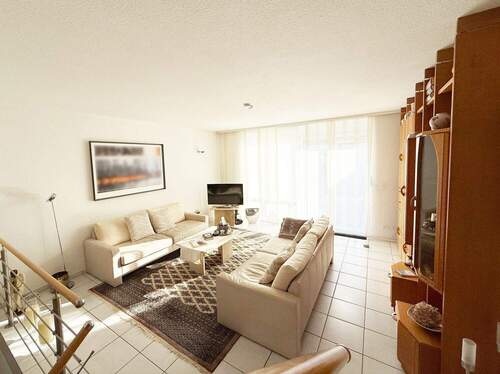 Wohnzimmer - 6 Zimmer Doppelhaushälfte in Roxheim