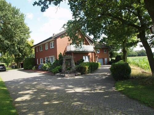 2118-15 - Mehrfamilienhaus, Wohnhaus mit 270,80 m&sup2; in Wippingen zum Kaufen