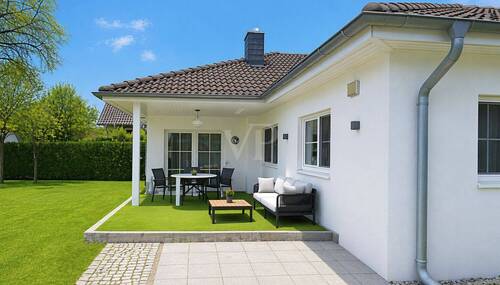 Terrasse - Bungalow mit 120,00 m&sup2; in Biesenthal zum Kaufen