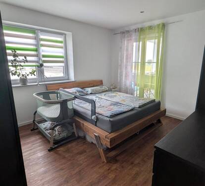Schlafzimmer - Etagenwohnung mit 100,00 m² in Affing zur Miete