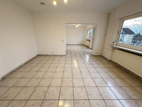 Wohnbereich - 3 Zimmer Etagenwohnung zur Miete in Rodgau