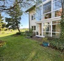 Ruhige 3-Zimmer-Souterrainwohnung mit Weitblick & 2 Stellplätzen - Wohnen im Grünen! - Untersiemau / Haarth