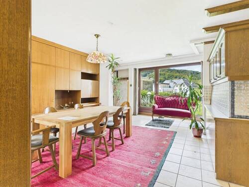 Essen - 6 Zimmer Mehrfamilienhaus, Wohnhaus in Irrel