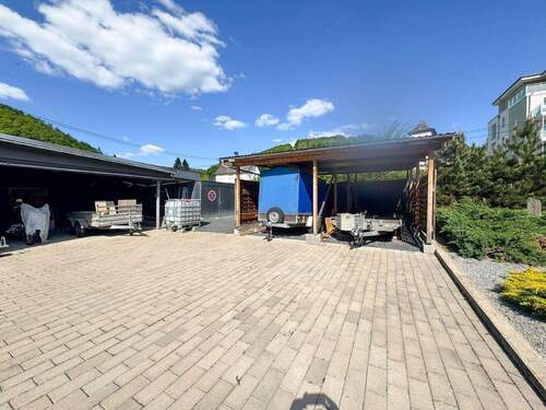 Carports - Höhe 2,60 m - Mehrfamilienhaus, Wohnhaus mit 260,00 m&sup2; in Roßbach zum Kaufen