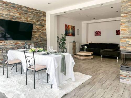 EG: Wohn-/Essbereich - 