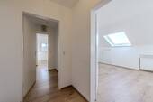 Flur Dachgeschoss - 