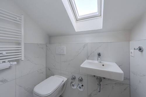 Badezimmer Dachgeschoss - 