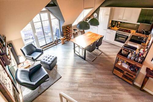 Wohn-/Ess- und Küchenbereich - 