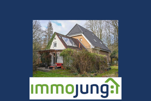 Start - Attraktives Einfamilienhaus in zentraler Lage mit charmantem Garten in Bremervörde