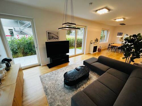 IMG_6172 - Voll möbliert Terrassen-Whg nahe Grunewald! *Garten*