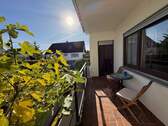 vorderer Balkon EG - 