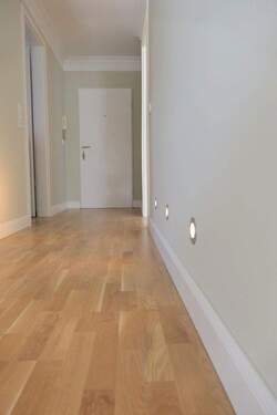 Bild 1 - *V Privat* Modern Kersaniert - Fernwärme - 2 Zi Wohnung - ab sofort verfügbar