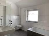 Bad mit Fenster - 
