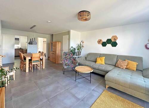 Wohn-Essbereich - 5 Zimmer Doppelhaushälfte zum Kaufen in Niddatal