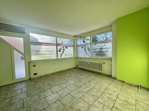 Eingang Bereich - 3 Zimmer Büro zum Kaufen in Forchheim