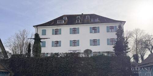 Außenansicht - Historisch wohnen im Schloß von Öpfingen!