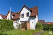 Hausansicht - 5 Zimmer Reihenendhaus in Burgheim