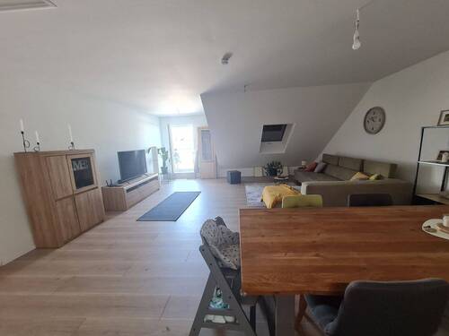 Wohn-Esszimmer - Bild 2.jpg - 3 Zimmer Etagenwohnung zur Miete in Losheim am See