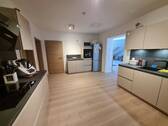 Küche - Bild 2.jpg - Etagenwohnung mit 82,40 m&sup2; in Losheim am See zur Miete