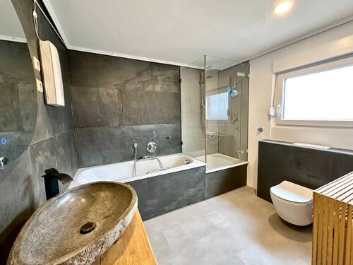 Badezimmer Wohneinheit 1 - 
