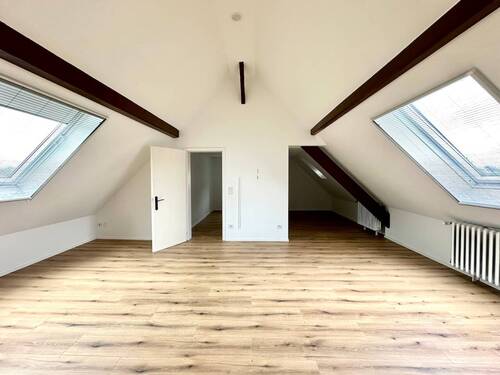 Dachstudio Wohneinheit 1 - 