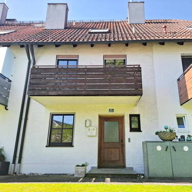 Hausansicht Nord - Großzügiges Reihenmittelhaus in Daglfing - gestalten Sie Ihr neues Zuhause