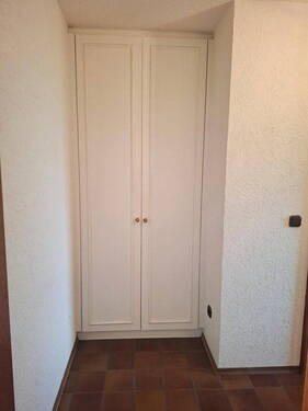 Eingangsflur, Garderobennische - Reihenmittelhaus mit 140,00 m&sup2; in München zum Kaufen