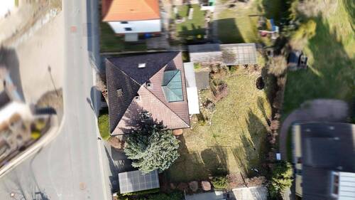 Luftbild - Mehrfamilienhaus, Wohnhaus mit 175,00 m&sup2; in Kulmbach zum Kaufen