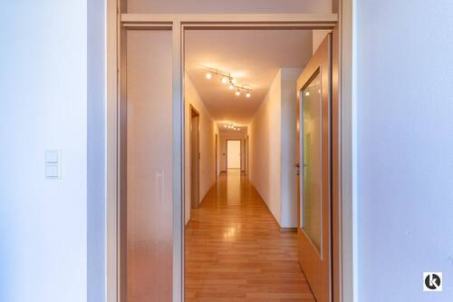 Eingangsbereich - 5 Zimmer Etagenwohnung zur Miete in Königsmoos