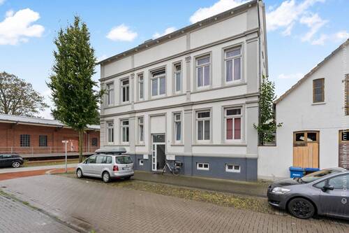 Bild 3 - 1 Zimmer Mehrfamilienhaus, Wohnhaus in Nordenham
