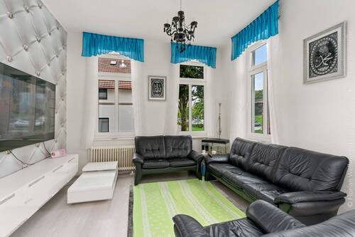 Bild 4 - Mehrfamilienhaus, Wohnhaus mit 348,00 m² in Nordenham zum Kaufen