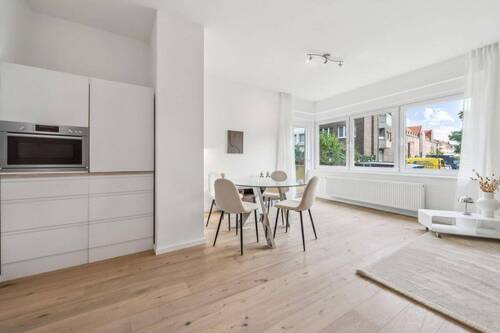 offener Wohn-Essbereich - 3 Zimmer Etagenwohnung zum Kaufen in Hannover